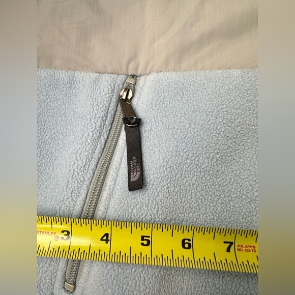 The North Face  Blue/Gray Jacket (Size Youth/Junior Large) - Picture 14 of 15